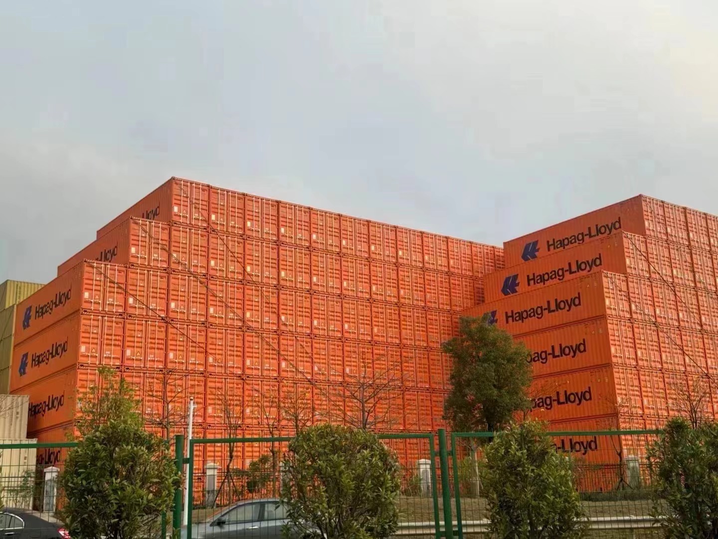 Hapag-Lloyd nindakake paling apik ing linuwih jadwal